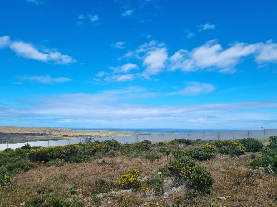 To Let 3 Bedroom Property for Rent in Hoogland Western Cape